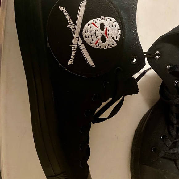 ‼️FRIDAY 🔪THE 🔪13th‼️ONE🔪 OF 🔪A KIND‼️🔪CUSTOM MADE CONVERSE ALL STARS‼️ 🔪 - Picture 4 of 13